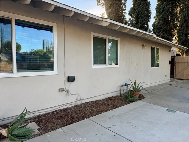 $3,650 | 22800 Runnymede Street, West Hills, CA 91307