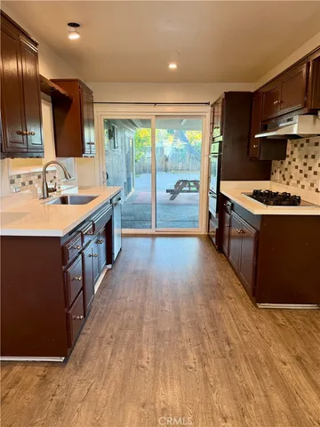 $3,650 | 22800 Runnymede Street, West Hills, CA 91307