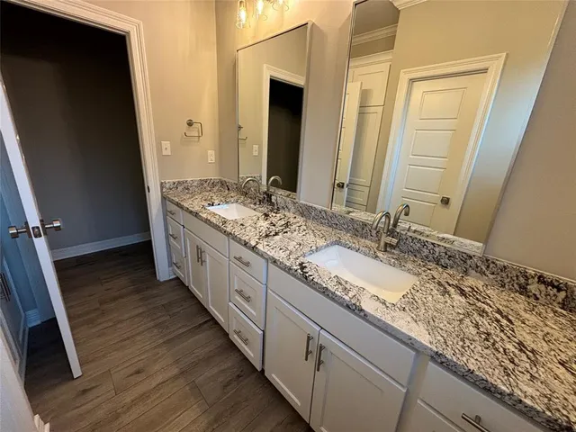 $2,400 | 508 Long Acre Drive, Bossier City, LA 71111