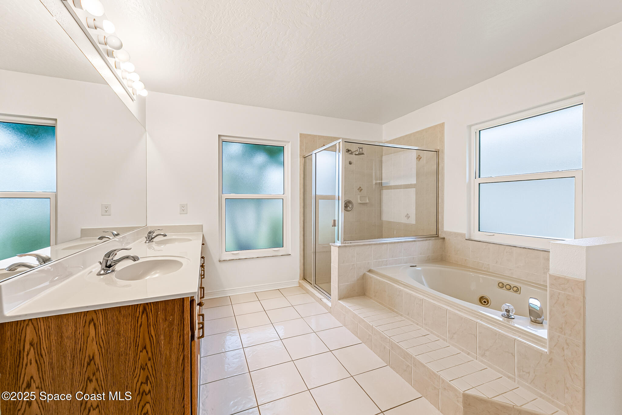 1017 Homewood Avenue Melbourne, FL 32940 - Photo 21 of 49 20251209 1017 Homewood Ave Melbourne J T