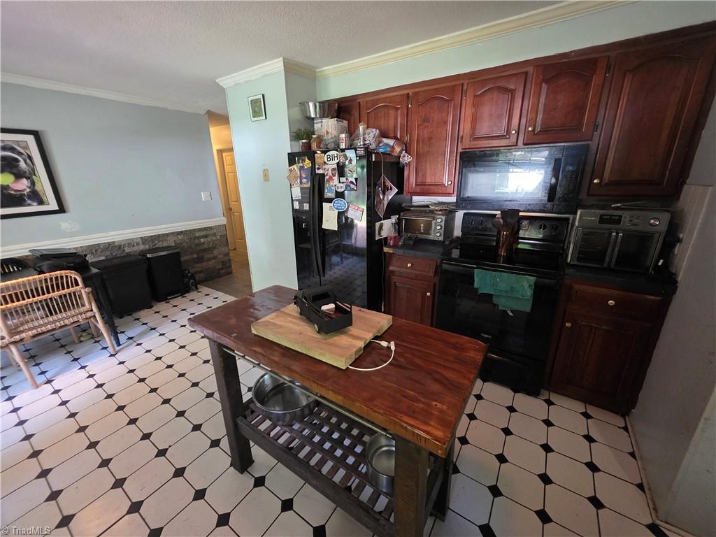 2945 Kecoughtan Road Pfafftown, NC 27040 - Photo 24 of 38