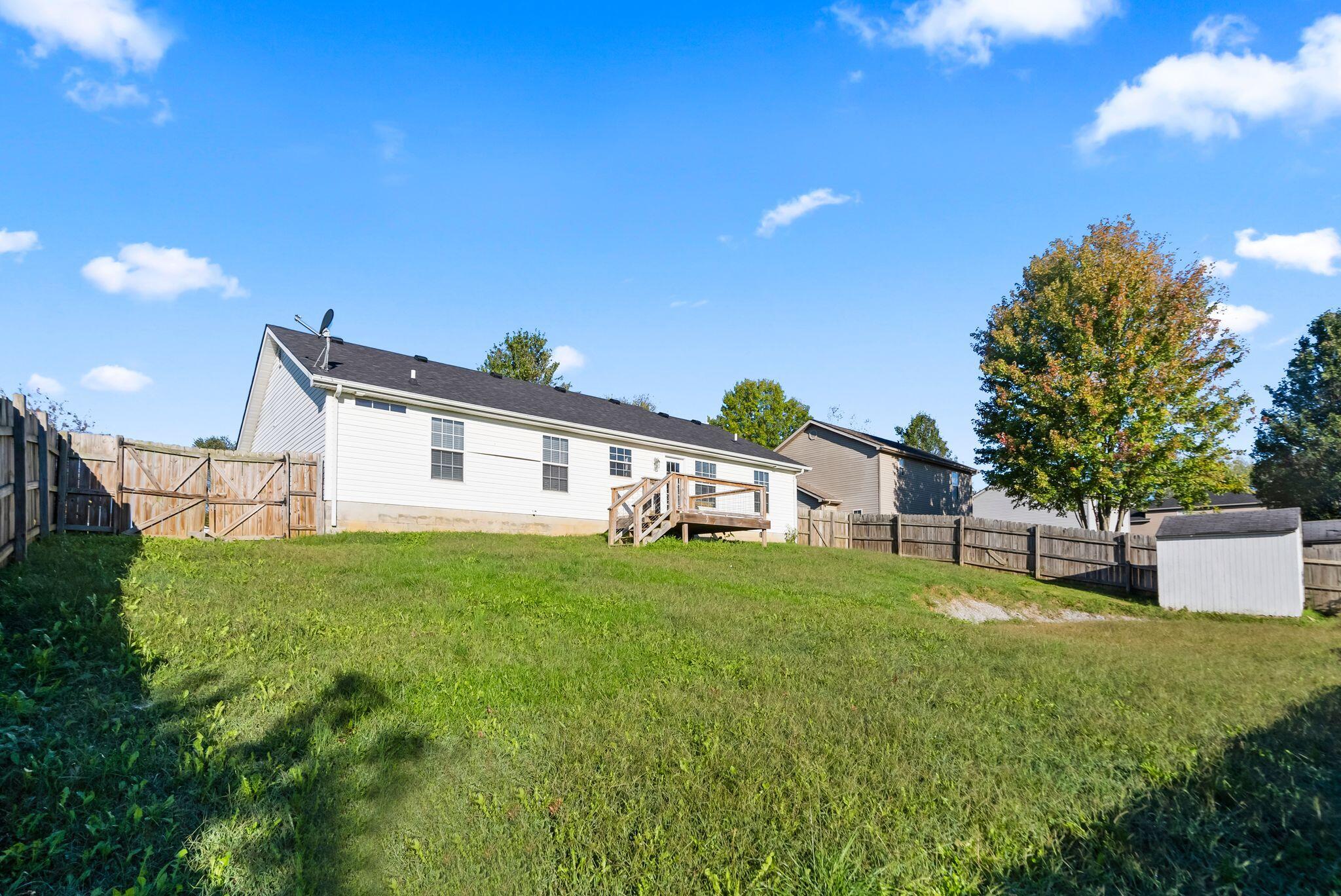 305 Medina Road Mount Sterling, KY 40353 - Photo 26 of 31 40_DSC09512