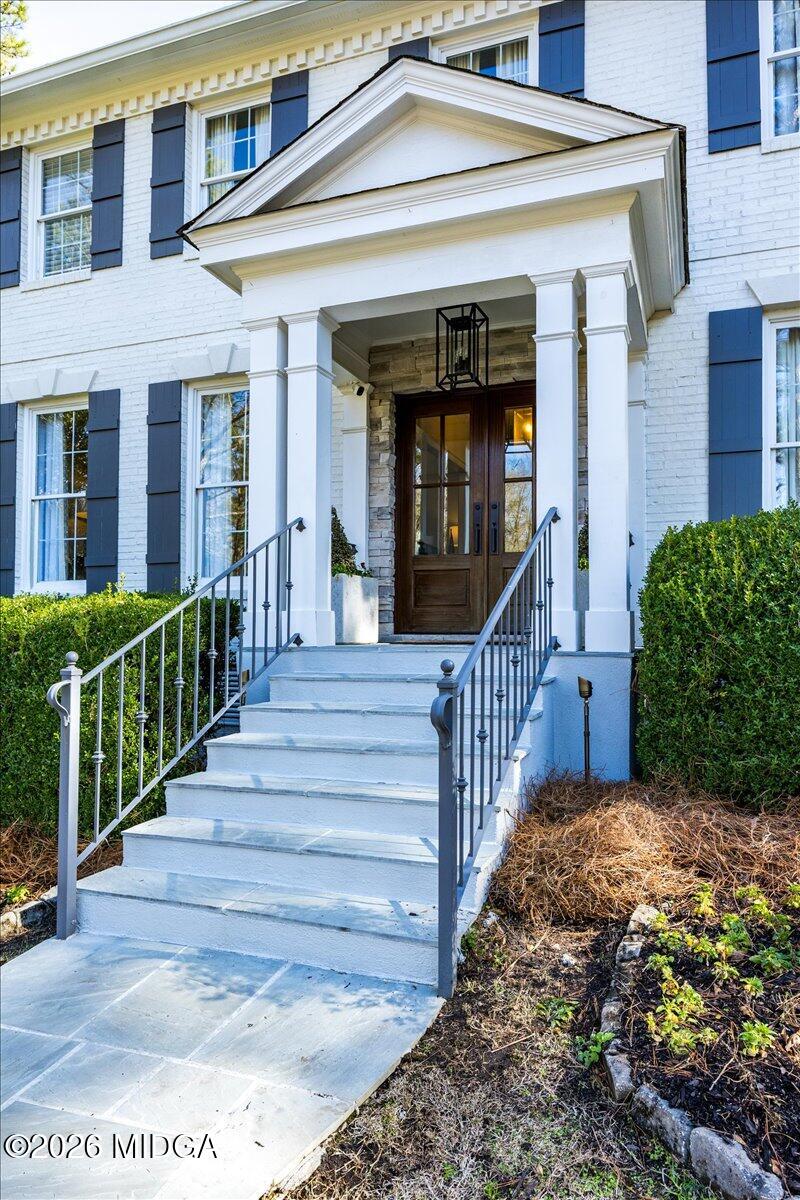 102 Merion Park Macon, GA 31210 - Photo 51 of 54 a view of a house with wooden stairs