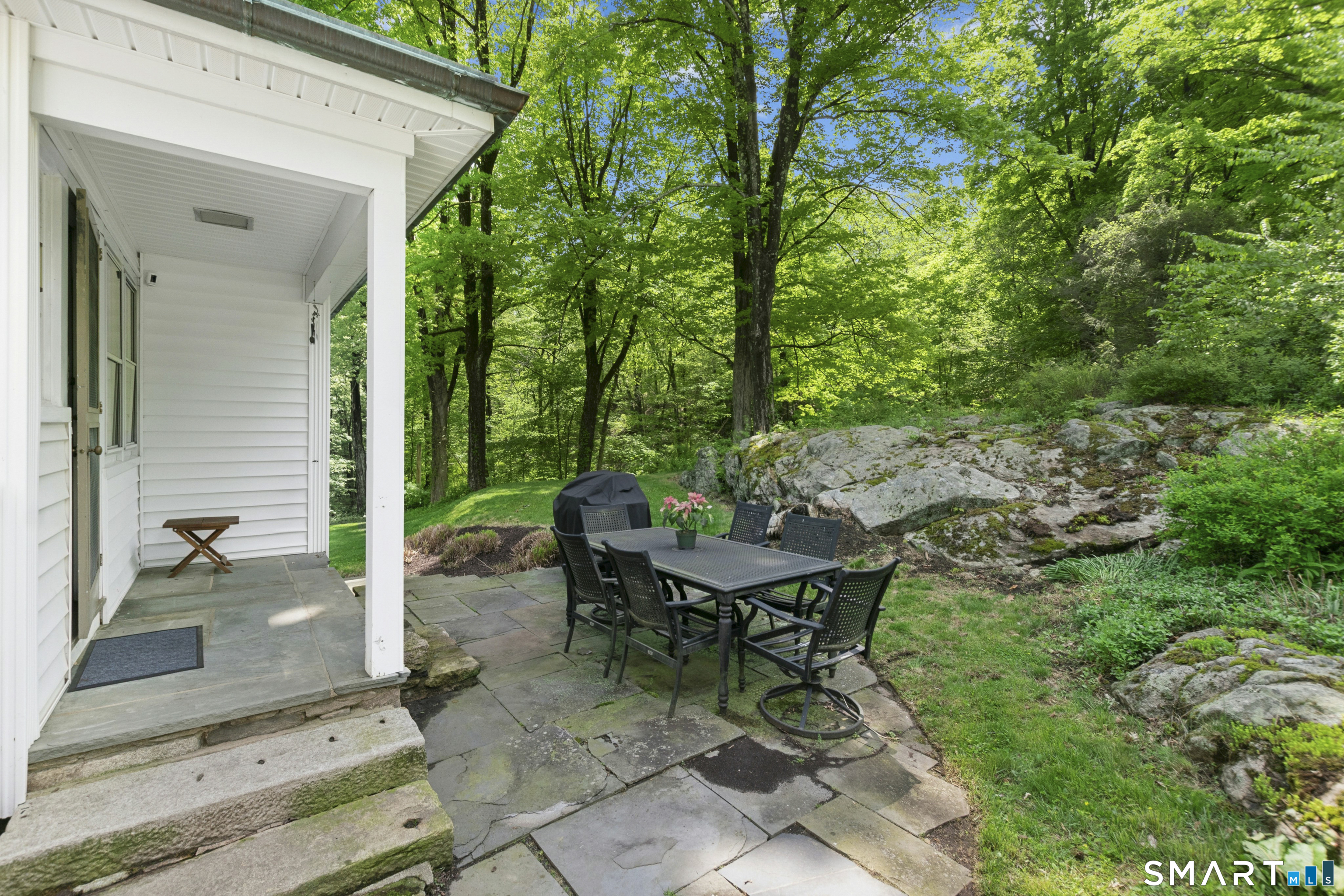 180 Old Branchville Road Ridgefield, CT 06877 - Photo 12 of 39