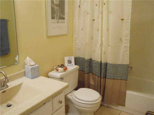 12416 Charing Cross Road Carmel, IN 46033 - Photo 21 of 24 Gallery Image 21