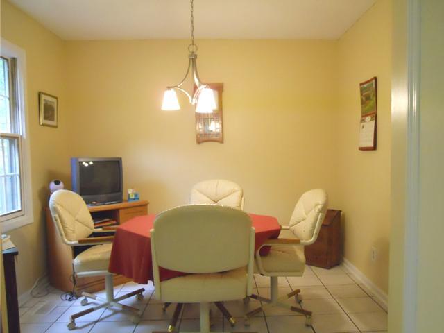 12416 Charing Cross Road Carmel, IN 46033 - Photo 10 of 24 Gallery Image 10