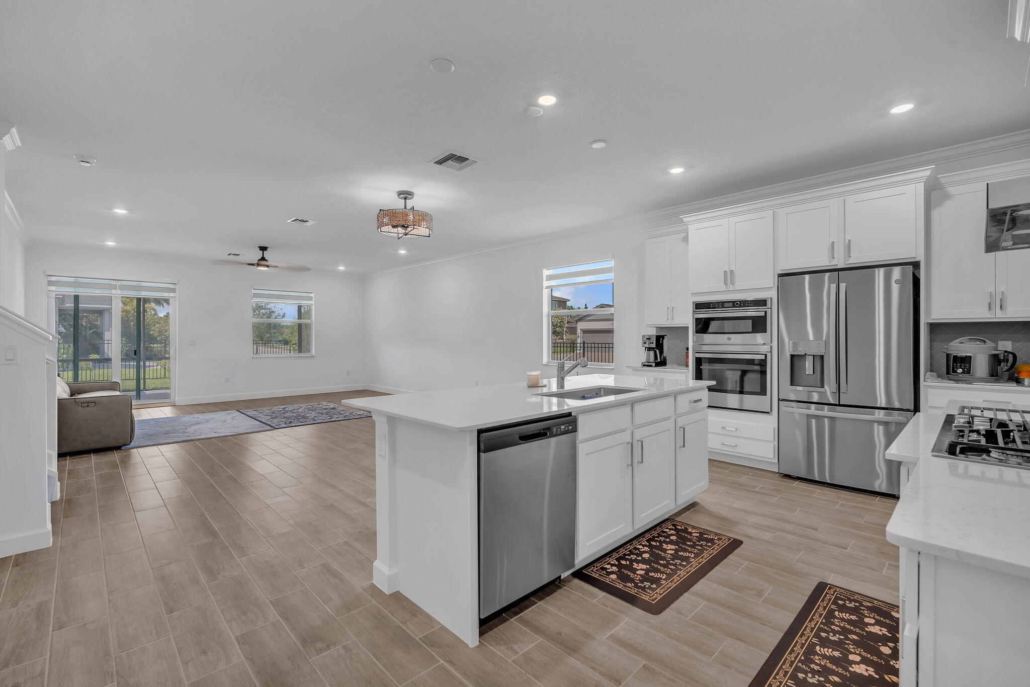 19270 Rolling Acrs Road Loxahatchee, FL 33470 - Photo 5 of 51 24-web-or-mls-DSC02014