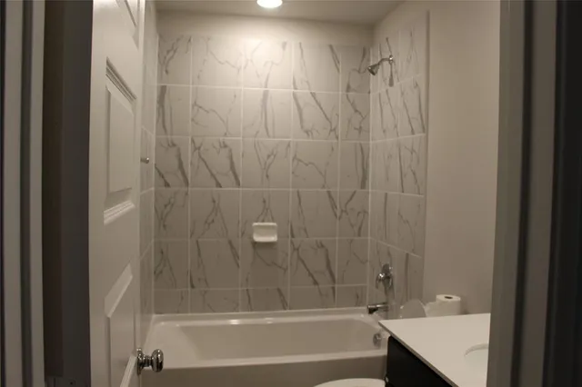 $2,275 | 13092 Yellowstone Way, Providence Village, TX 76227