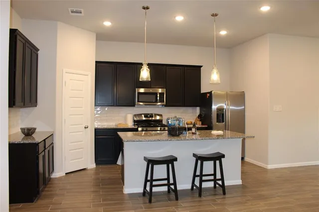 $2,275 | 13092 Yellowstone Way, Providence Village, TX 76227