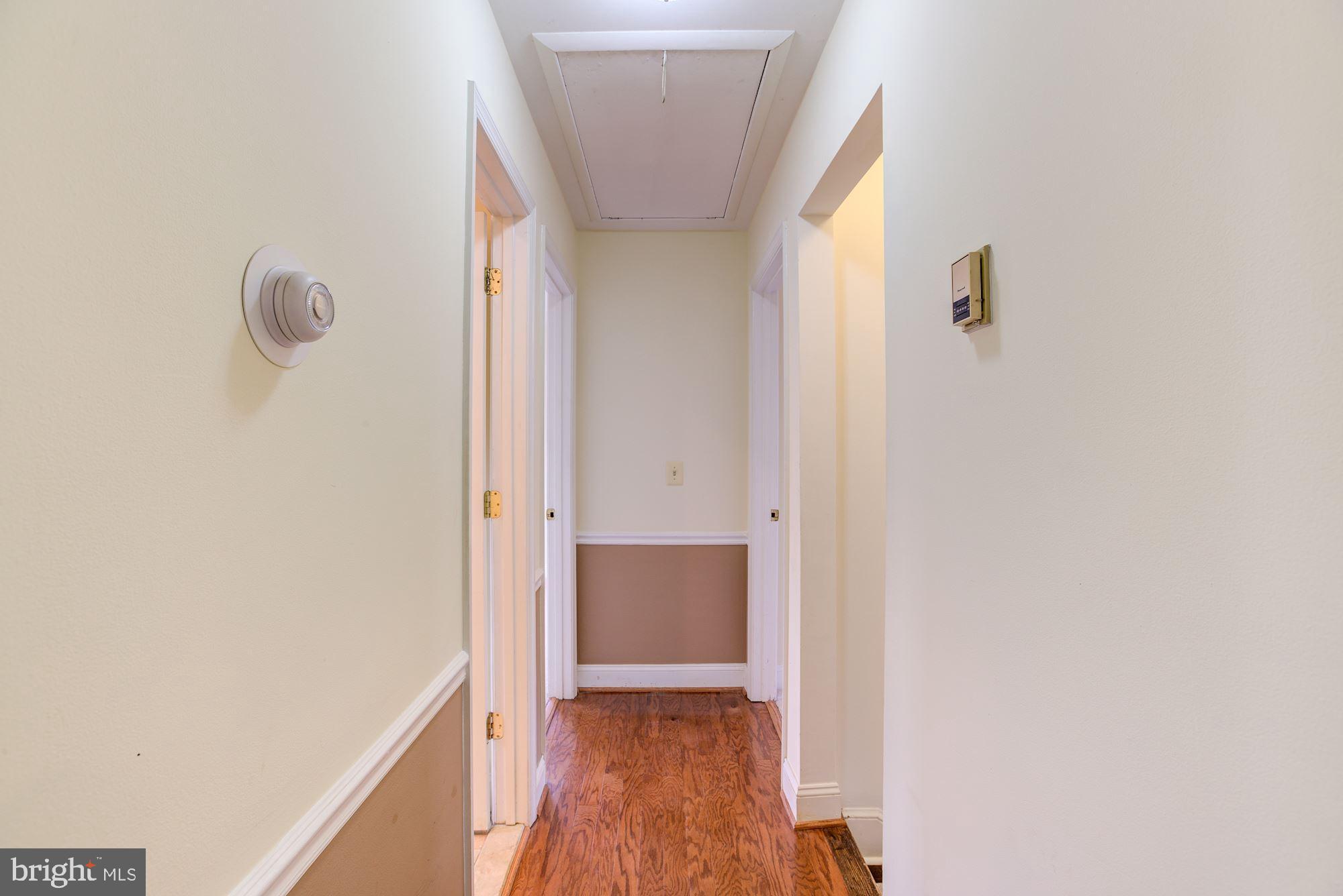 8203 Frye Road Alexandria, VA 22309 - Photo 11 of 34 Upstairs hall to bedrooms