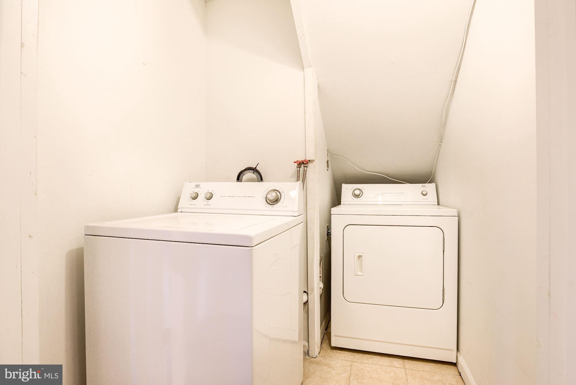 8203 Frye Road Alexandria, VA 22309 - Photo 29 of 34 Laundry on lower level.