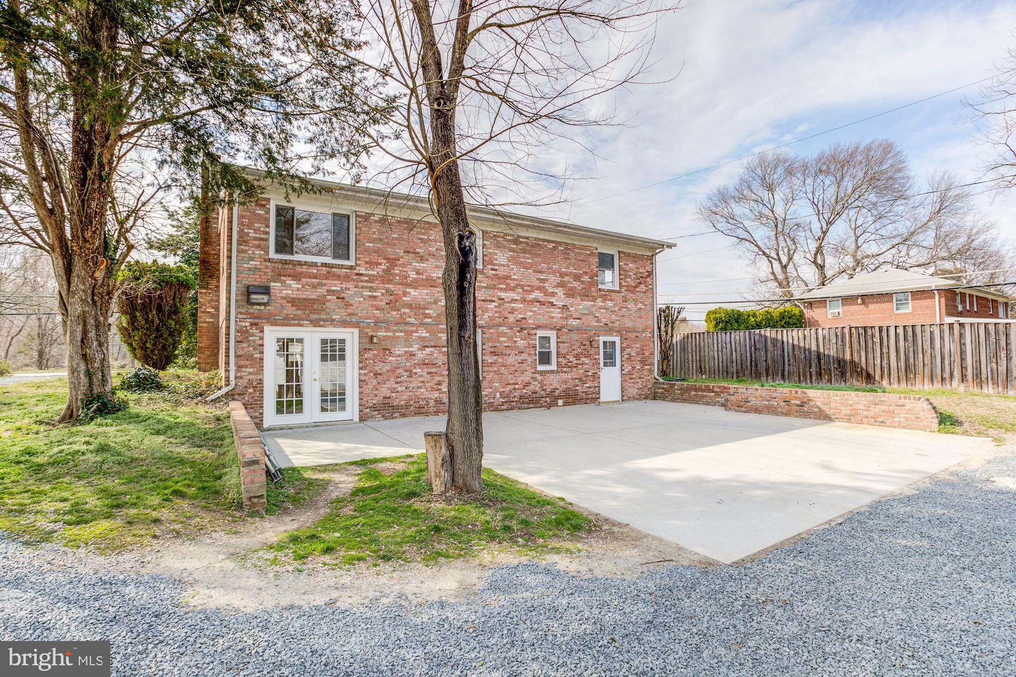 8203 Frye Road Alexandria, VA 22309 - Photo 31 of 34 Oversized pad could be patio or driveway