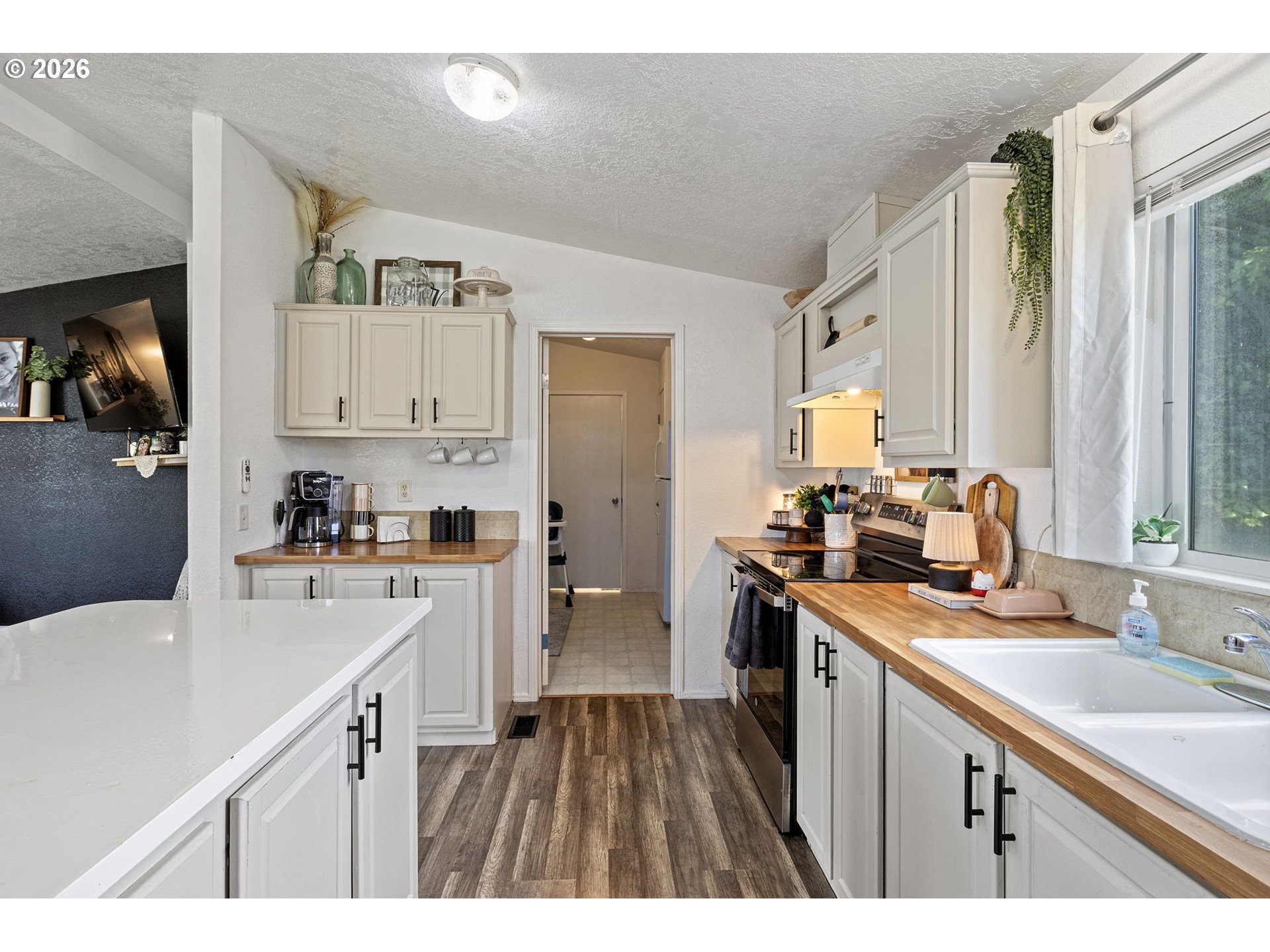426 Cedar Street Yoncalla, OR 97499 - Photo 10 of 46