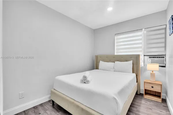 $2,600 | 10002 East Bay Harbor Drive, Unit 6, Bay Harbor Islands, FL 33154