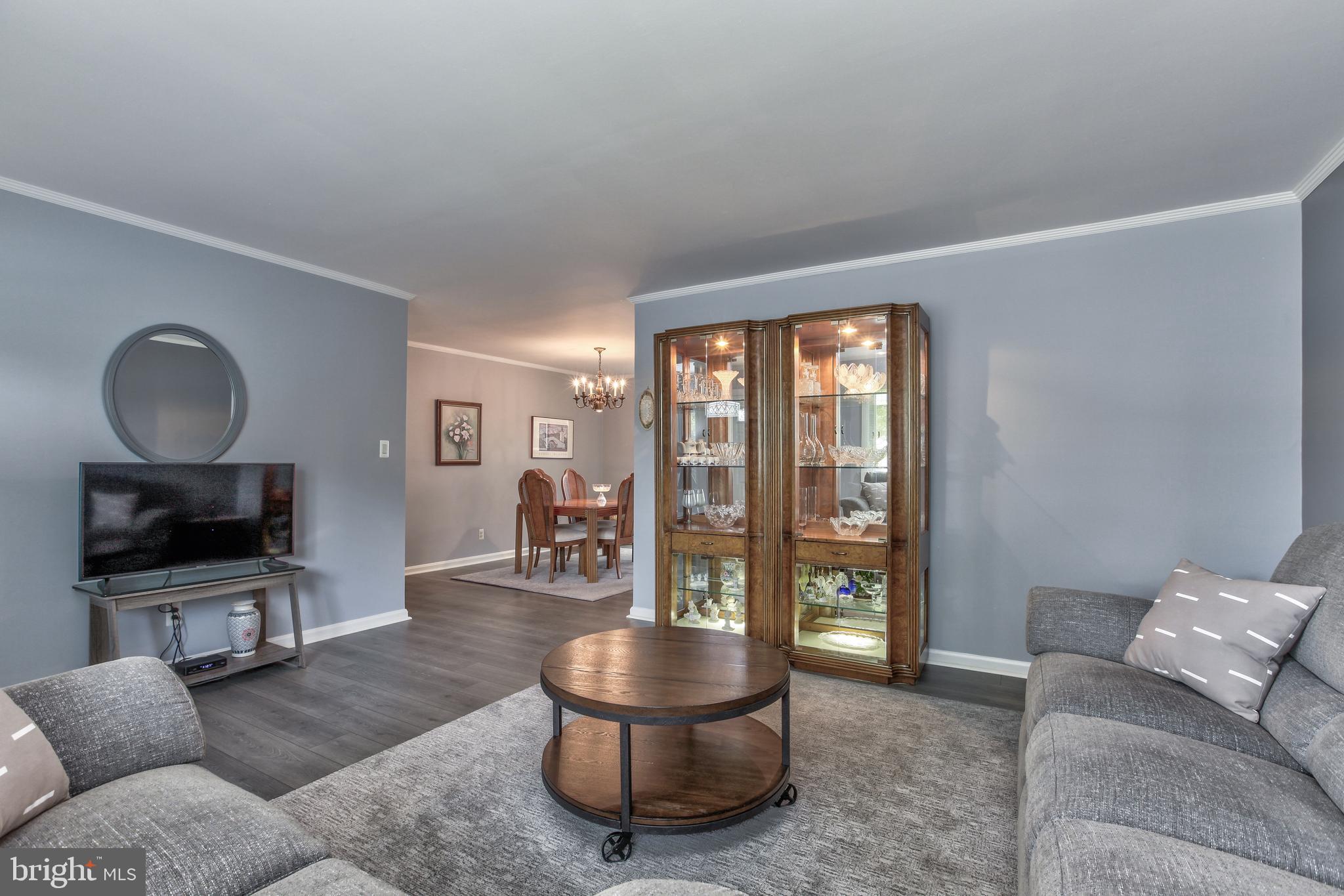 2015 Glenhaven Place Silver Spring, MD 20902 - Photo 12 of 47