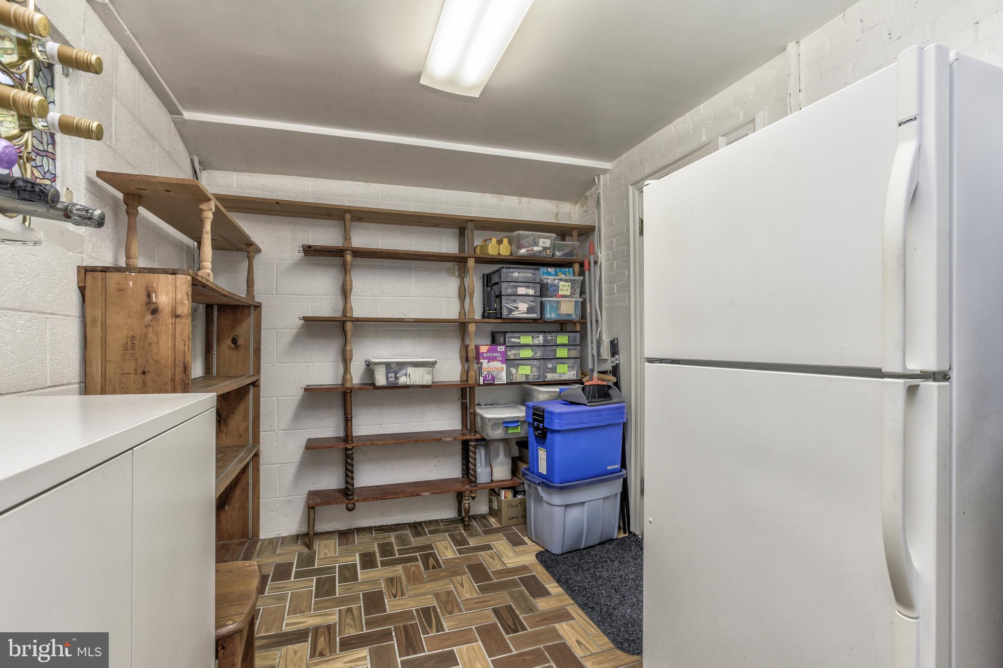 2015 Glenhaven Place Silver Spring, MD 20902 - Photo 41 of 47