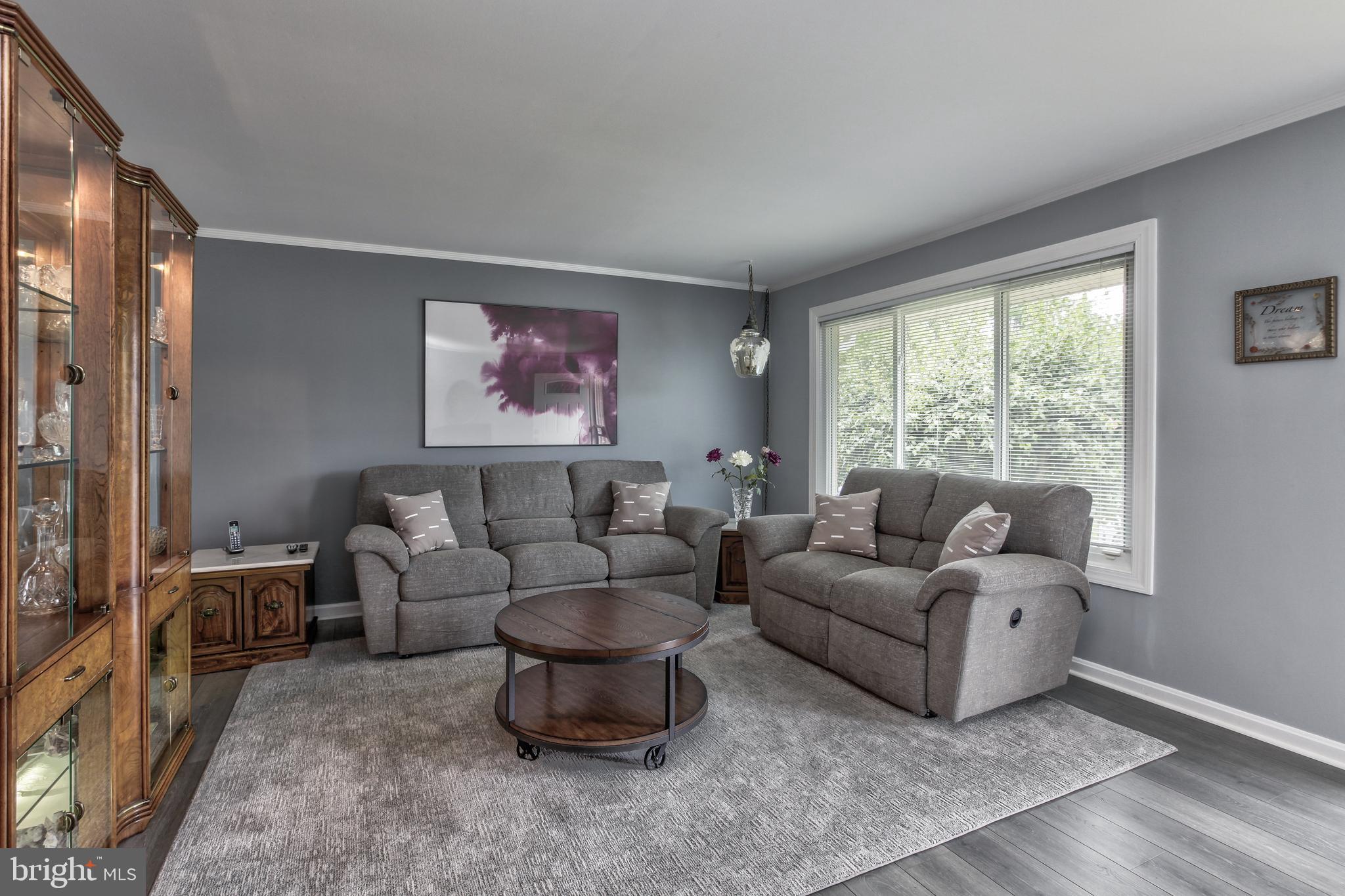 2015 Glenhaven Place Silver Spring, MD 20902 - Photo 9 of 47
