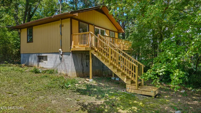 $300,000 | 135 County Road 510, Englewood, TN 37329