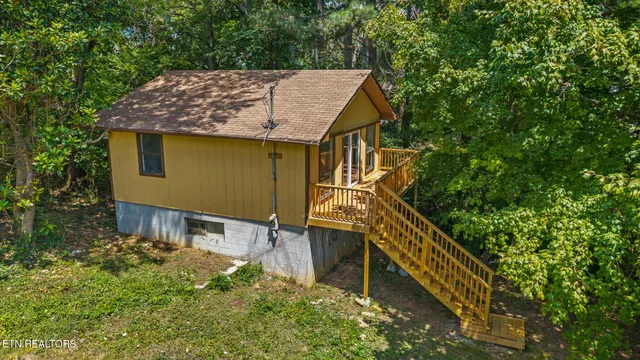 $300,000 | 135 County Road 510, Englewood, TN 37329