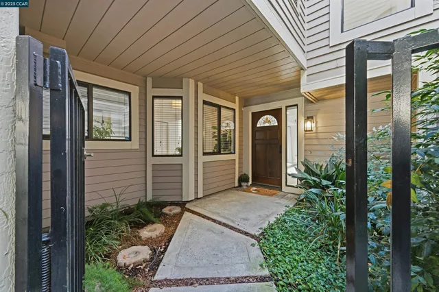 $1,449,000 | 305 Windstream Place, Danville, CA 94526