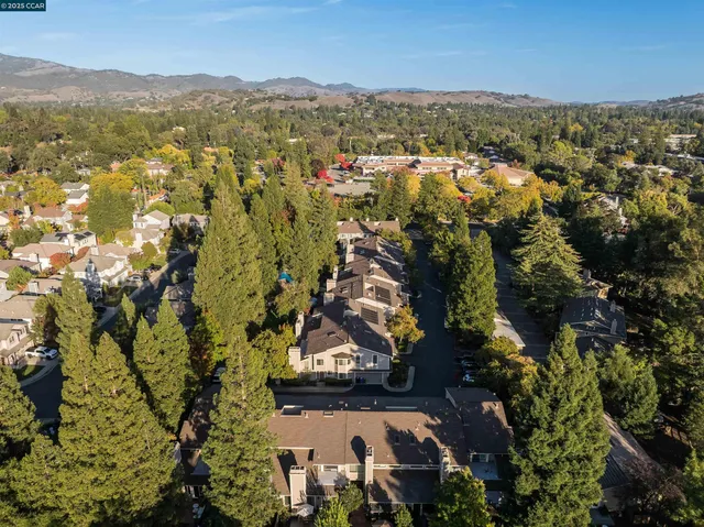 $1,449,000 | 305 Windstream Place, Danville, CA 94526