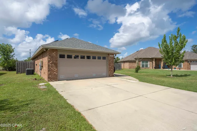 $2,300 | 4207 Dairy Farm Road, Panama City, FL 32404