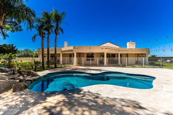 $1,450,000 | 39899 North Creekside Road, San Tan Valley, AZ 85140