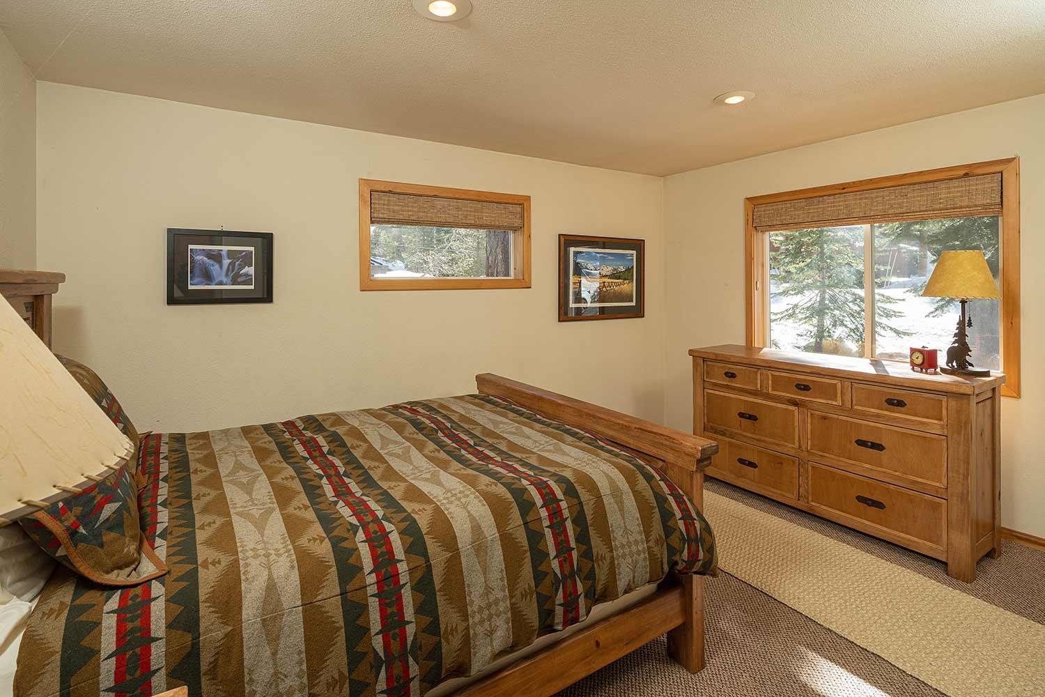 11745 Chalet Road Truckee, CA 96161 - Photo 14 of 20 Gallery Image 14