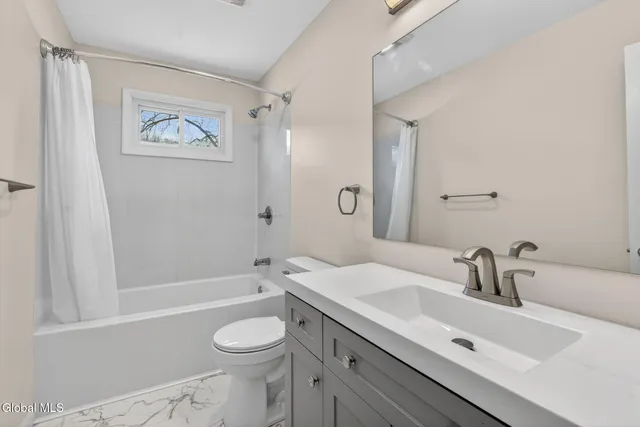 $224,900 | 522 7th Avenue, Troy, NY 12182