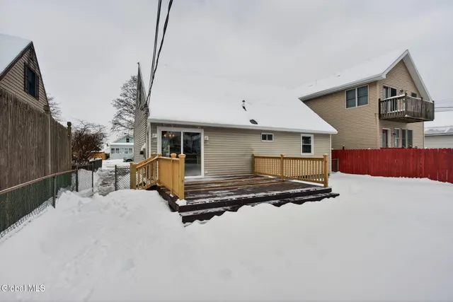 $224,900 | 522 7th Avenue, Troy, NY 12182