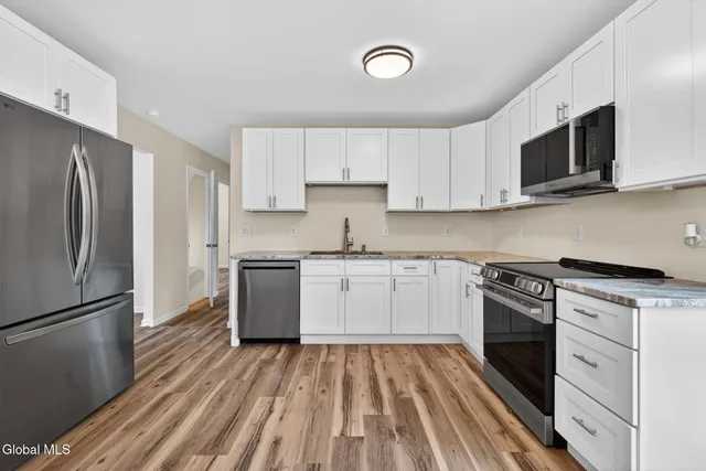 $224,900 | 522 7th Avenue, Troy, NY 12182