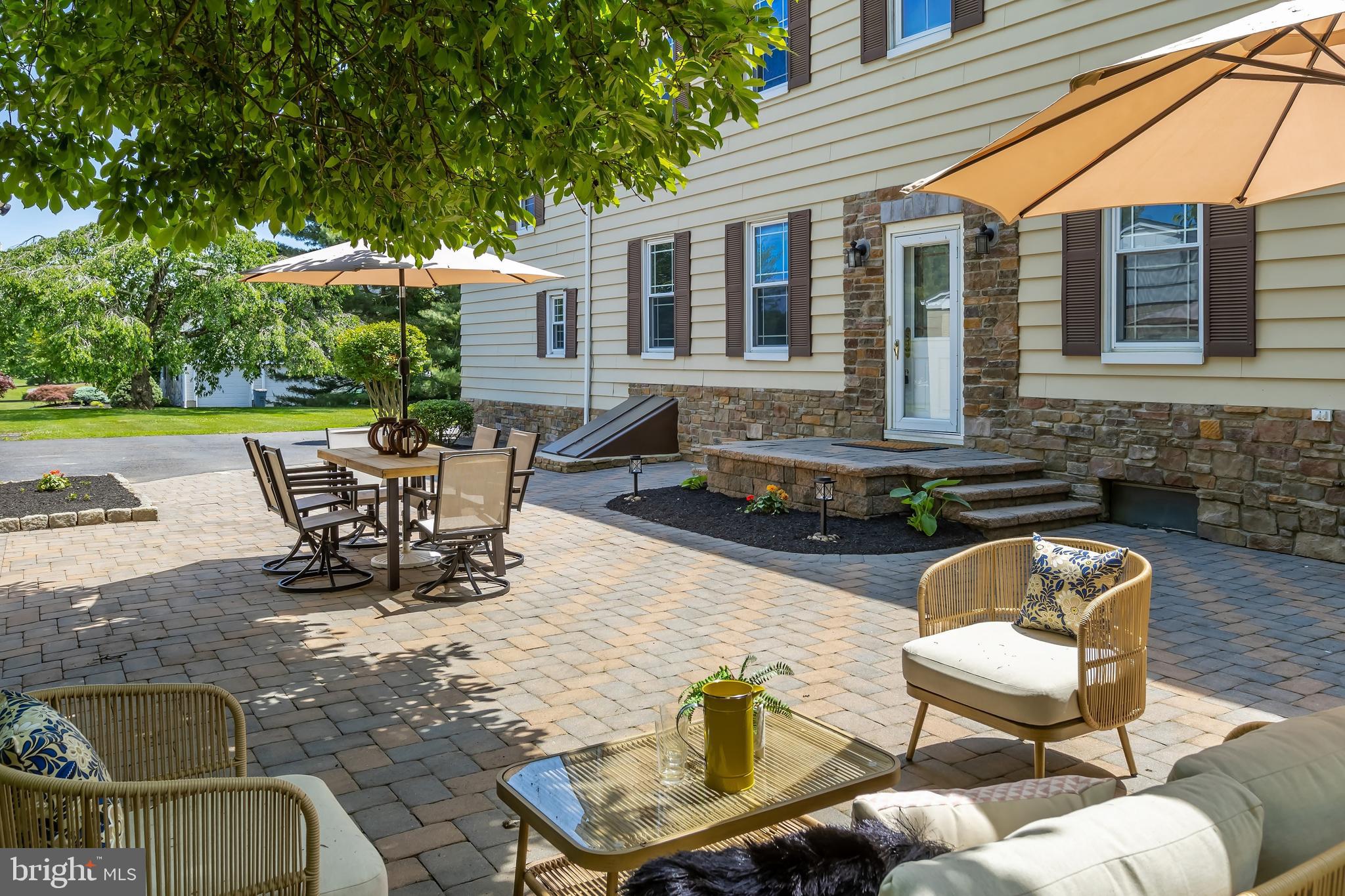 106 Compton Circle Robbinsville, NJ 08691 - Photo 17 of 35