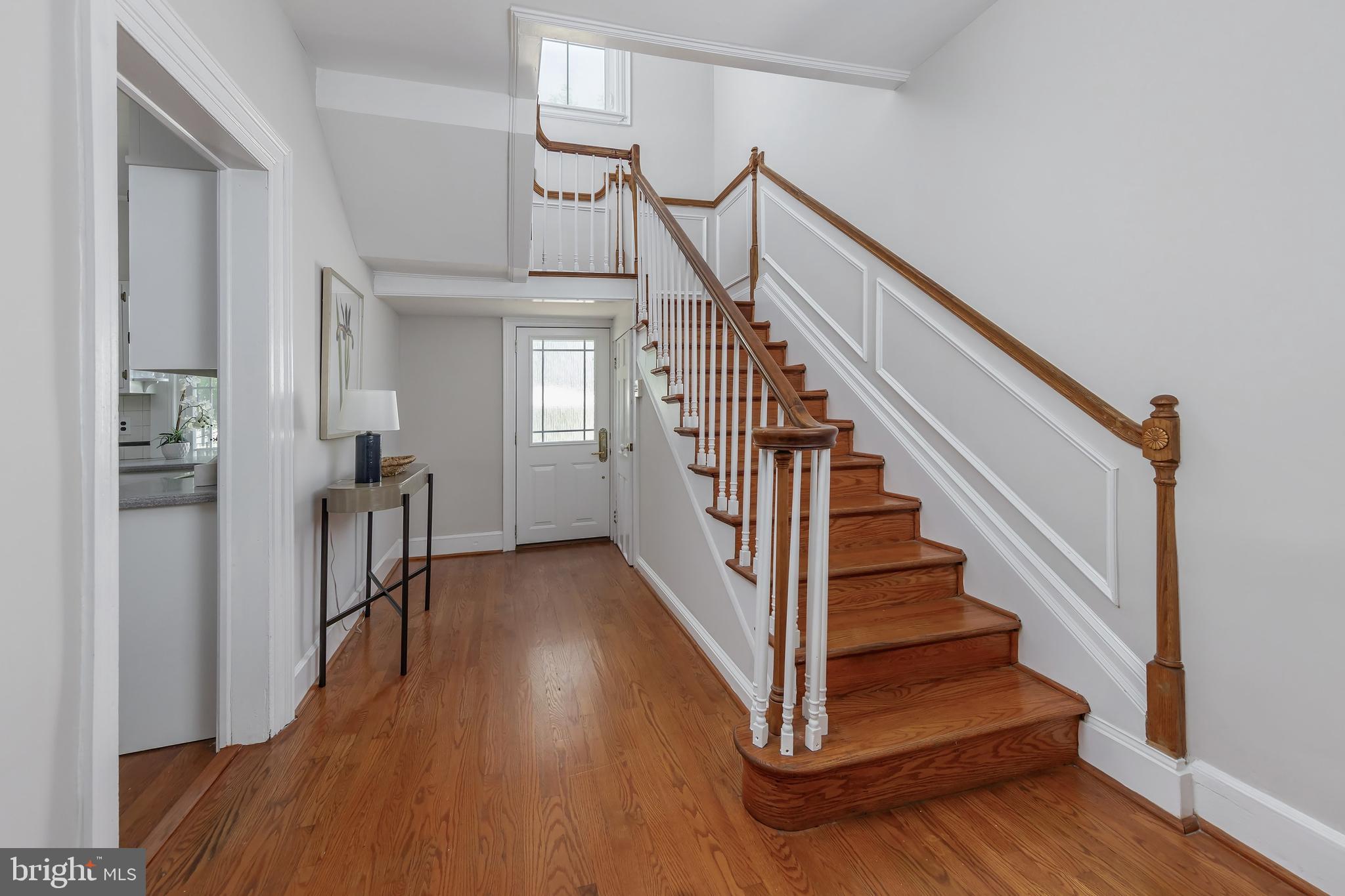 106 Compton Circle Robbinsville, NJ 08691 - Photo 2 of 35