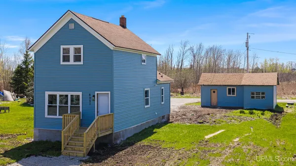 $155,500 | 6357 South 2nd Street, Wells, MI 49894