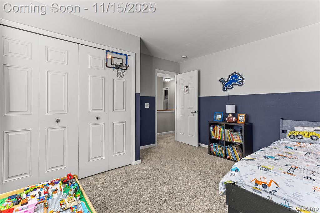 2914 Hartline Drive Rochester Hills, MI 48309 - Photo 26 of 43
