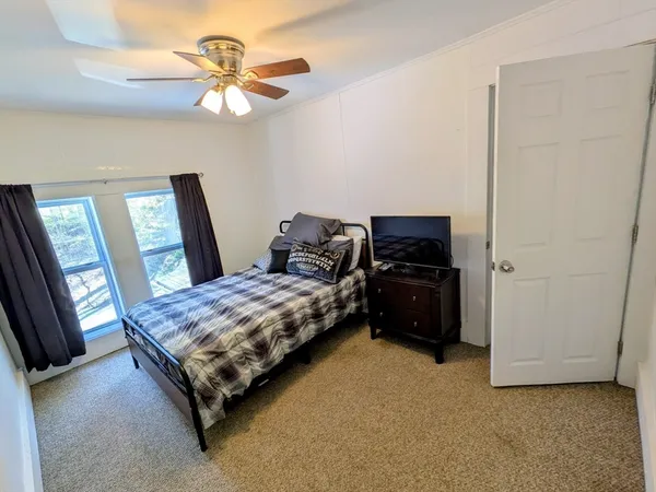 $249,900 | 357 Main Street, Unit 357, Hardwick, MA 01031