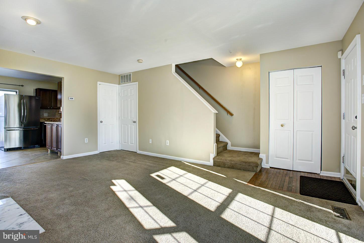 2635 Deer Ridge Drive Silver Spring, MD 20904 - Photo 2 of 23 Living Room