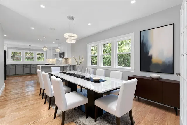 $1,649,900 | 16 Old Cambridge Turnpike, Lincoln, MA 01773