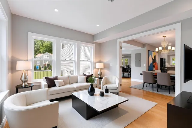 $1,649,900 | 16 Old Cambridge Turnpike, Lincoln, MA 01773