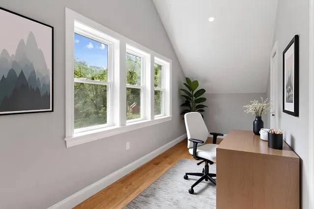 $1,649,900 | 16 Old Cambridge Turnpike, Lincoln, MA 01773