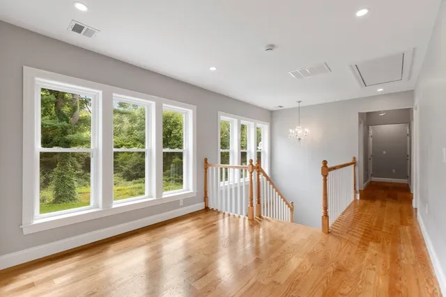 $1,649,900 | 16 Old Cambridge Turnpike, Lincoln, MA 01773