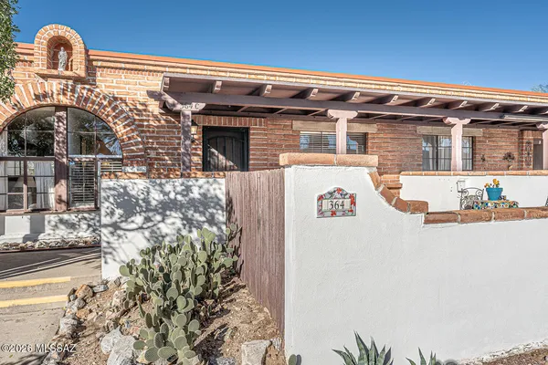 $109,000 | 364 South Paseo Lobo, Unit C, Green Valley, AZ 85614