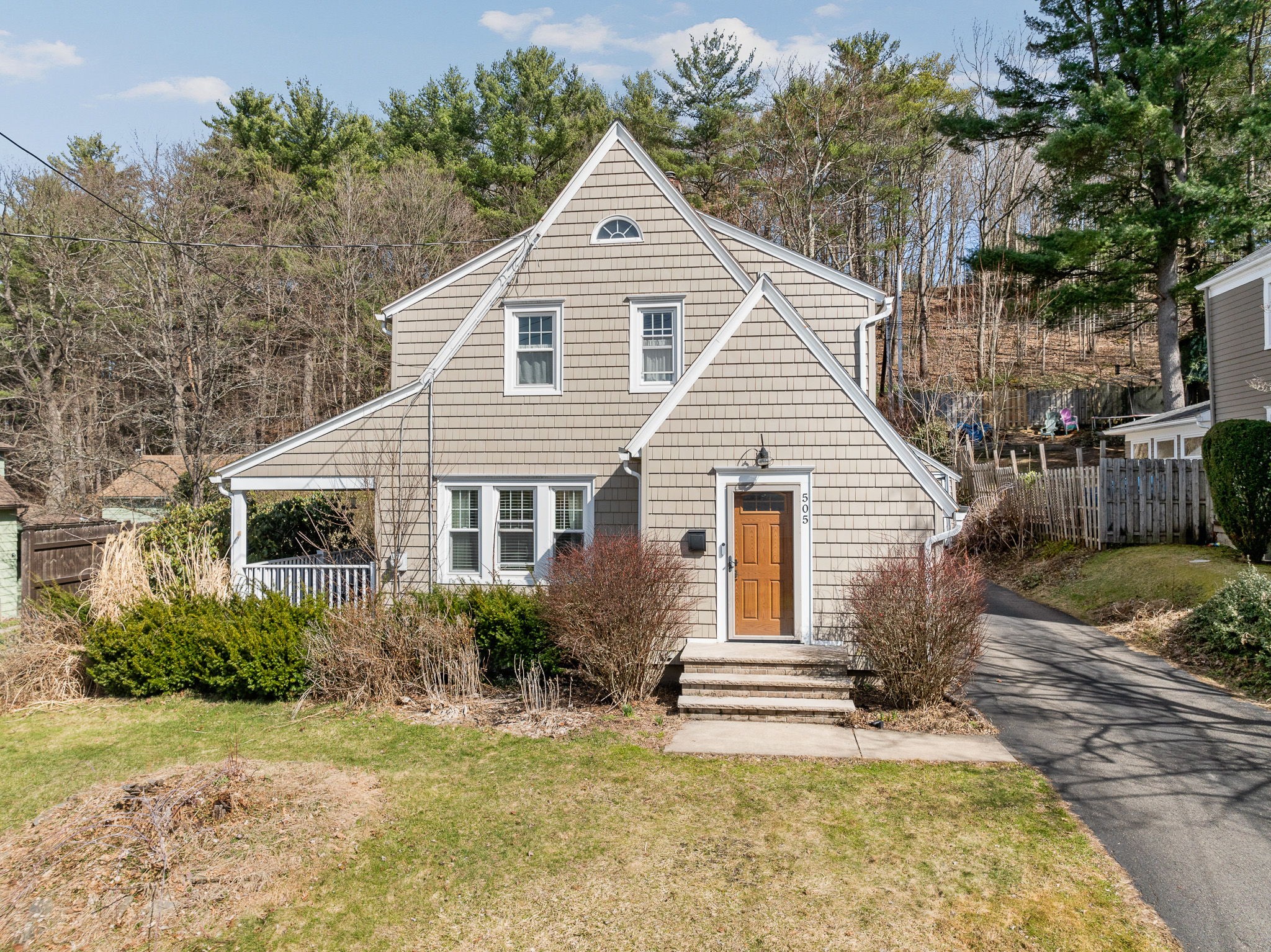 505 Pinecrest Road Endicott, NY 13760 - Photo 1 of 28