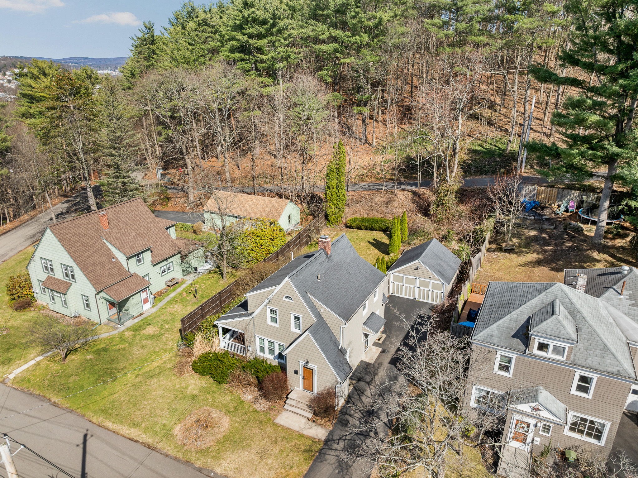 505 Pinecrest Road Endicott, NY 13760 - Photo 4 of 28