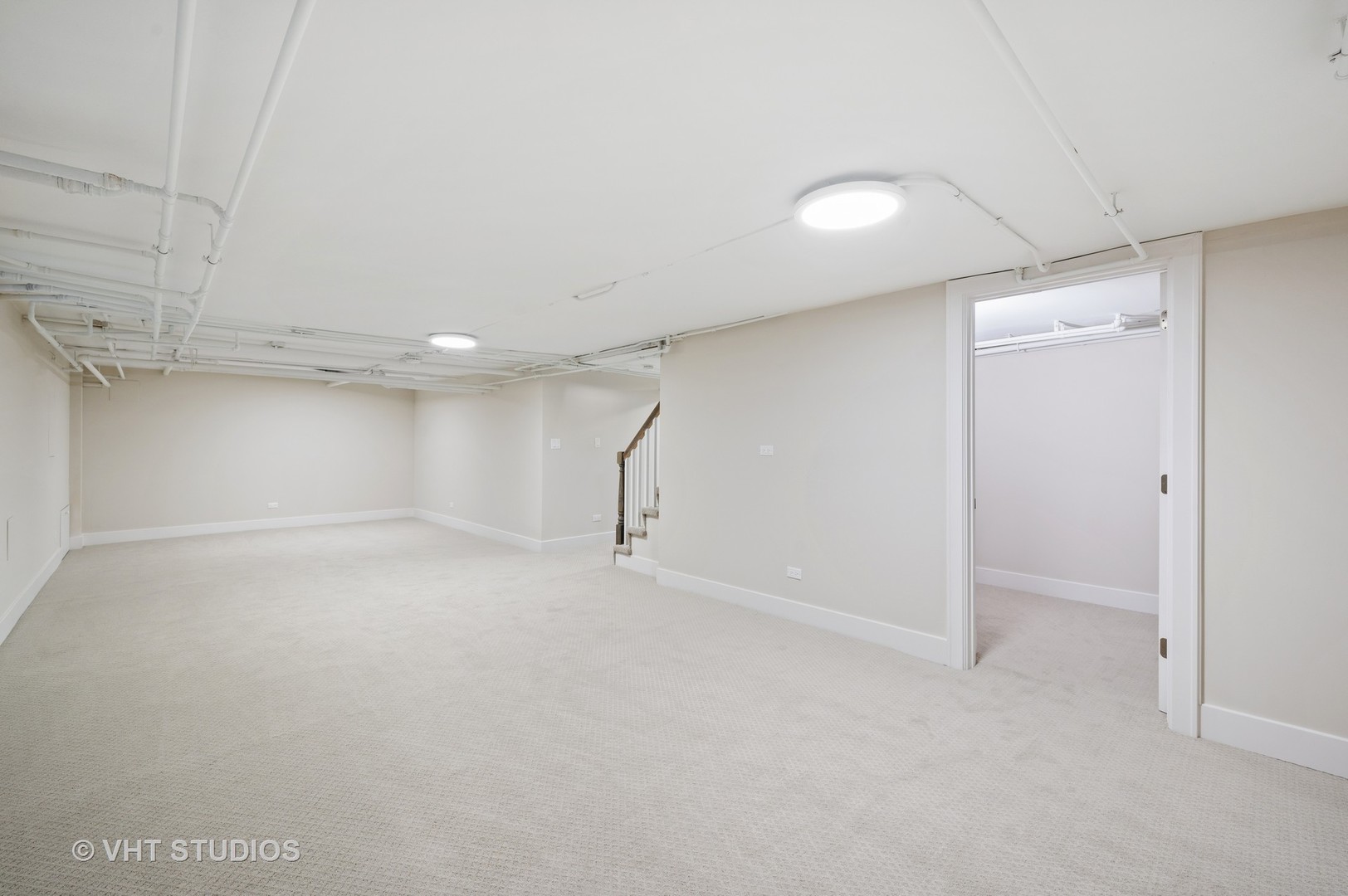 632 Abbotsford Road Kenilworth, IL 60043 - Photo 22 of 30 a view of empty room