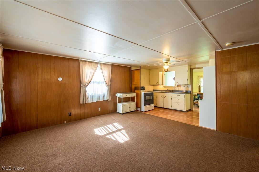 2068 Vesper Road Southwest Carrollton, OH 44615 - Photo 7 of 16 Gallery Image 7