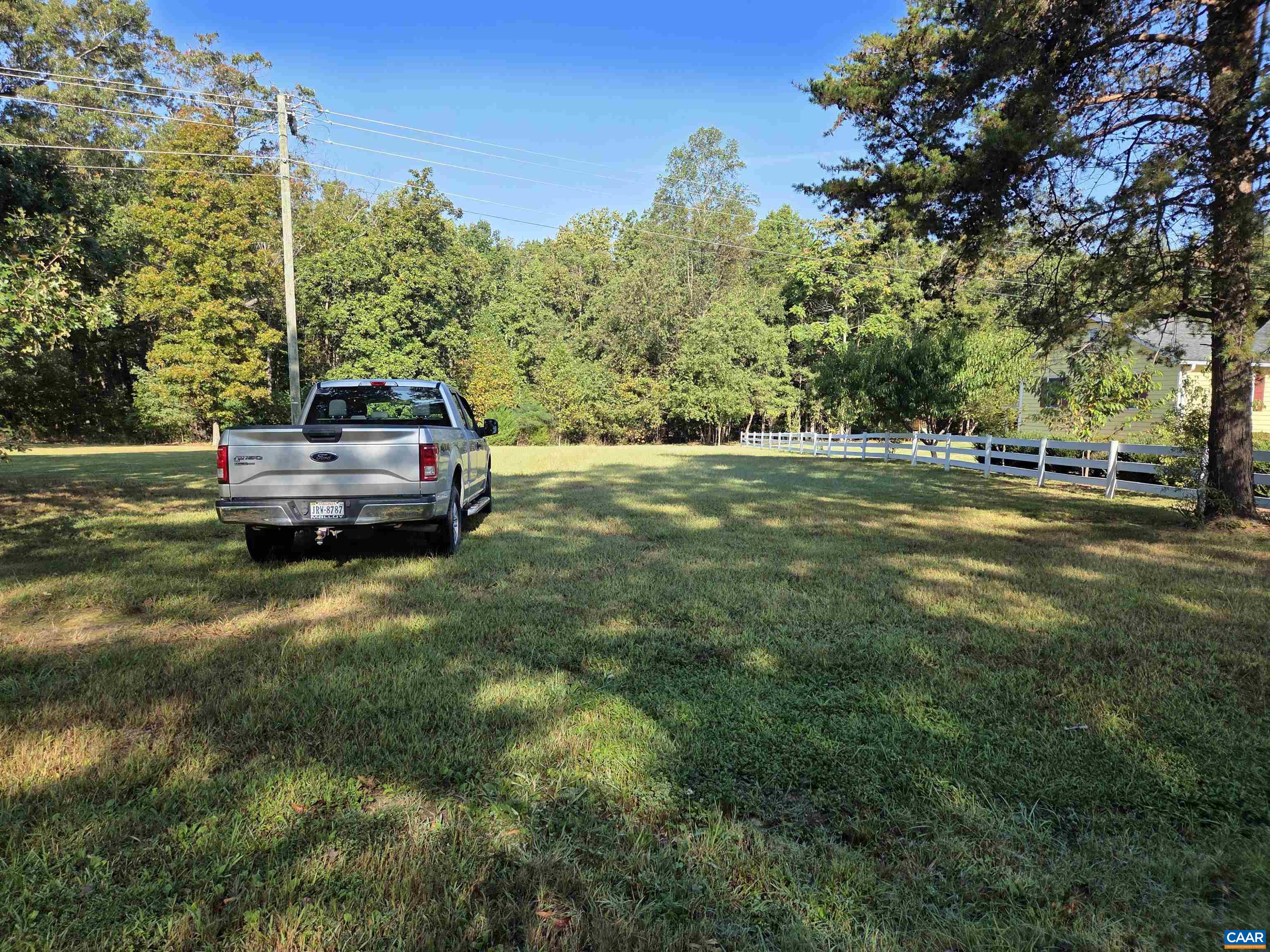 388 Mahanes Road Gordonsville, VA 22942 - Photo 2 of 7 a view of a house with a yard