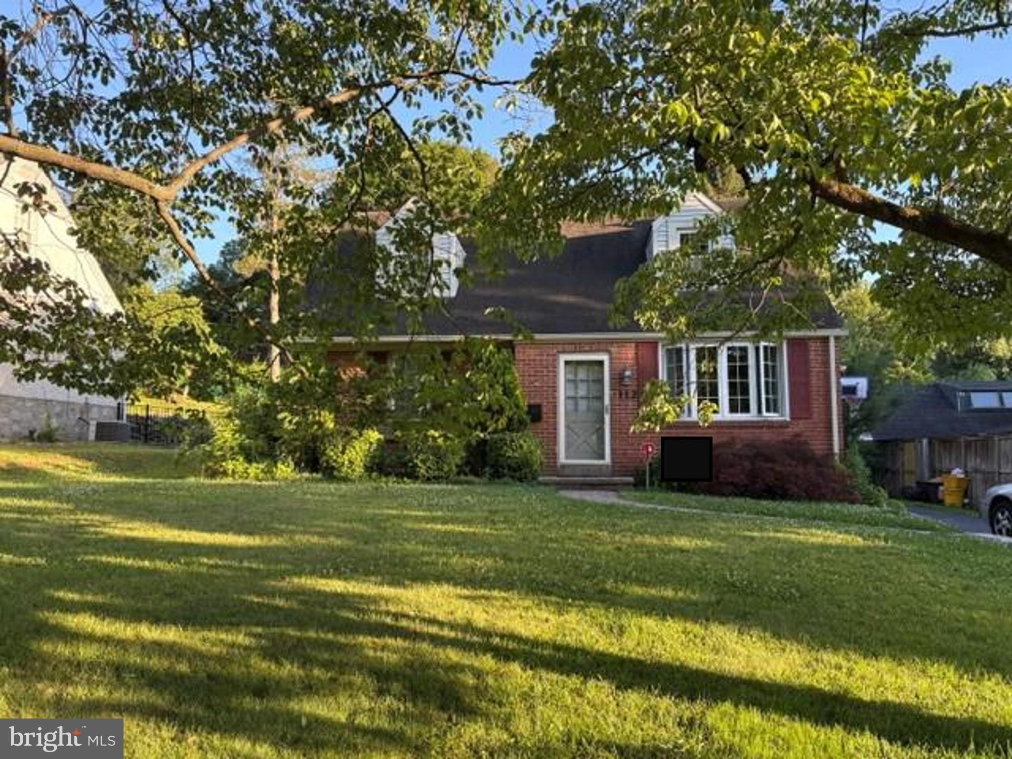 112 Sherman Road Springfield, PA 19064 - Photo 2 of 4