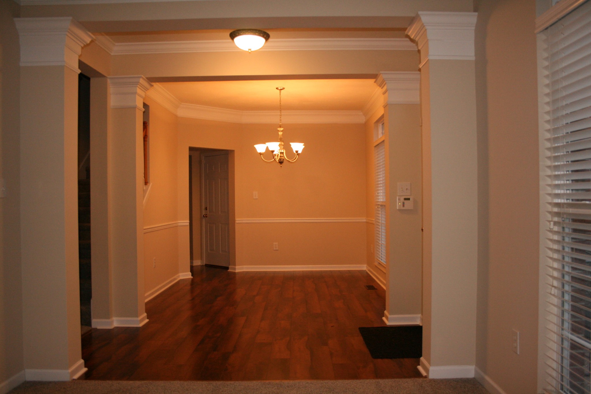 1198 Vale View Road Knoxville, TN 37922 - Photo 2 of 35 Gallery Image 2