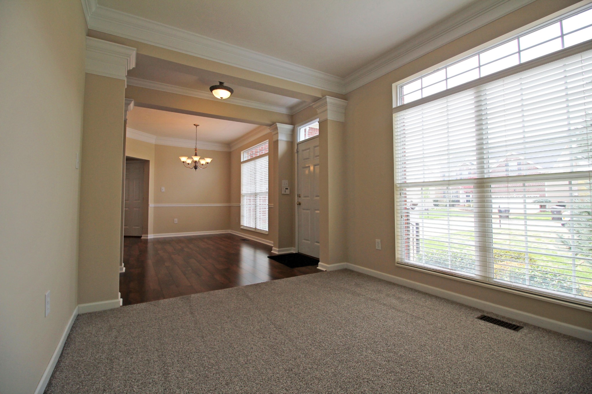 1198 Vale View Road Knoxville, TN 37922 - Photo 3 of 35 Gallery Image 3